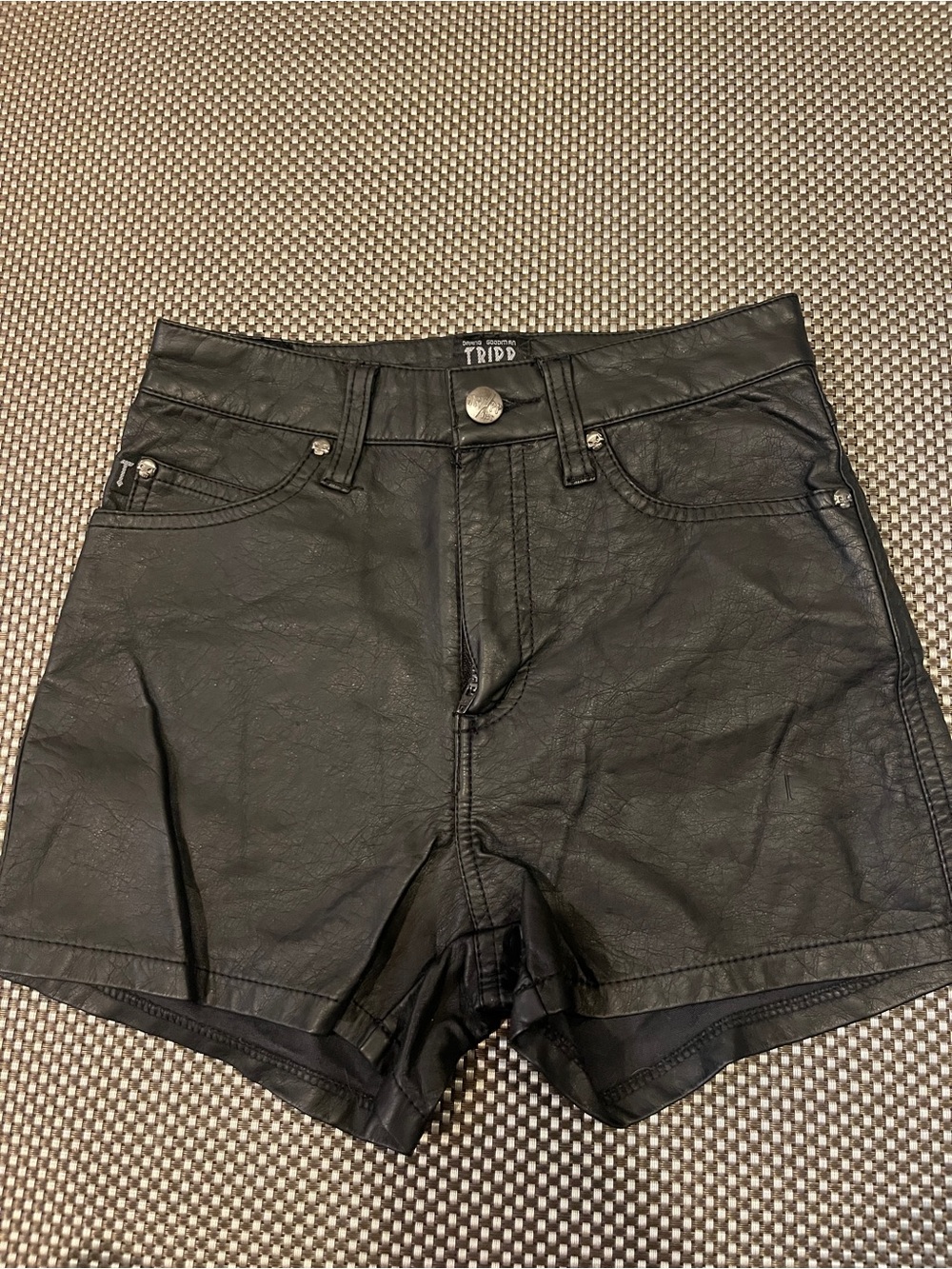 Vintage Y2K TRIPP NYC Daang Goodman Black Faux Leather Skull Shorts 25